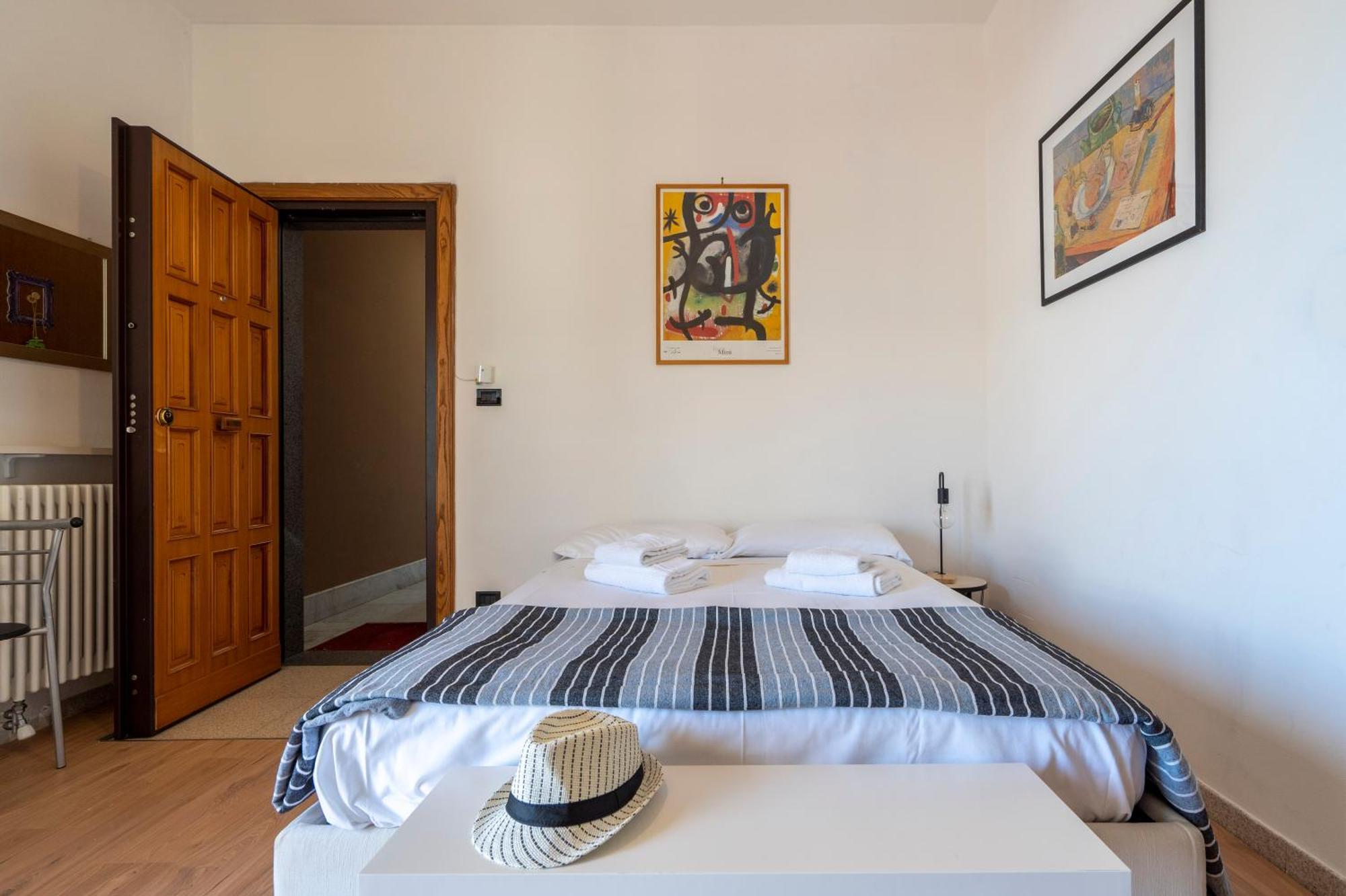 Bright Studio With Terrace & Parking Bari Exterior foto